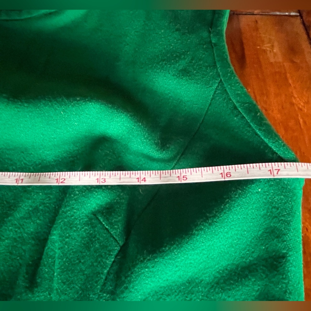 Elegant Vintage Green Sleeveless Dress - Picture 3 of 8